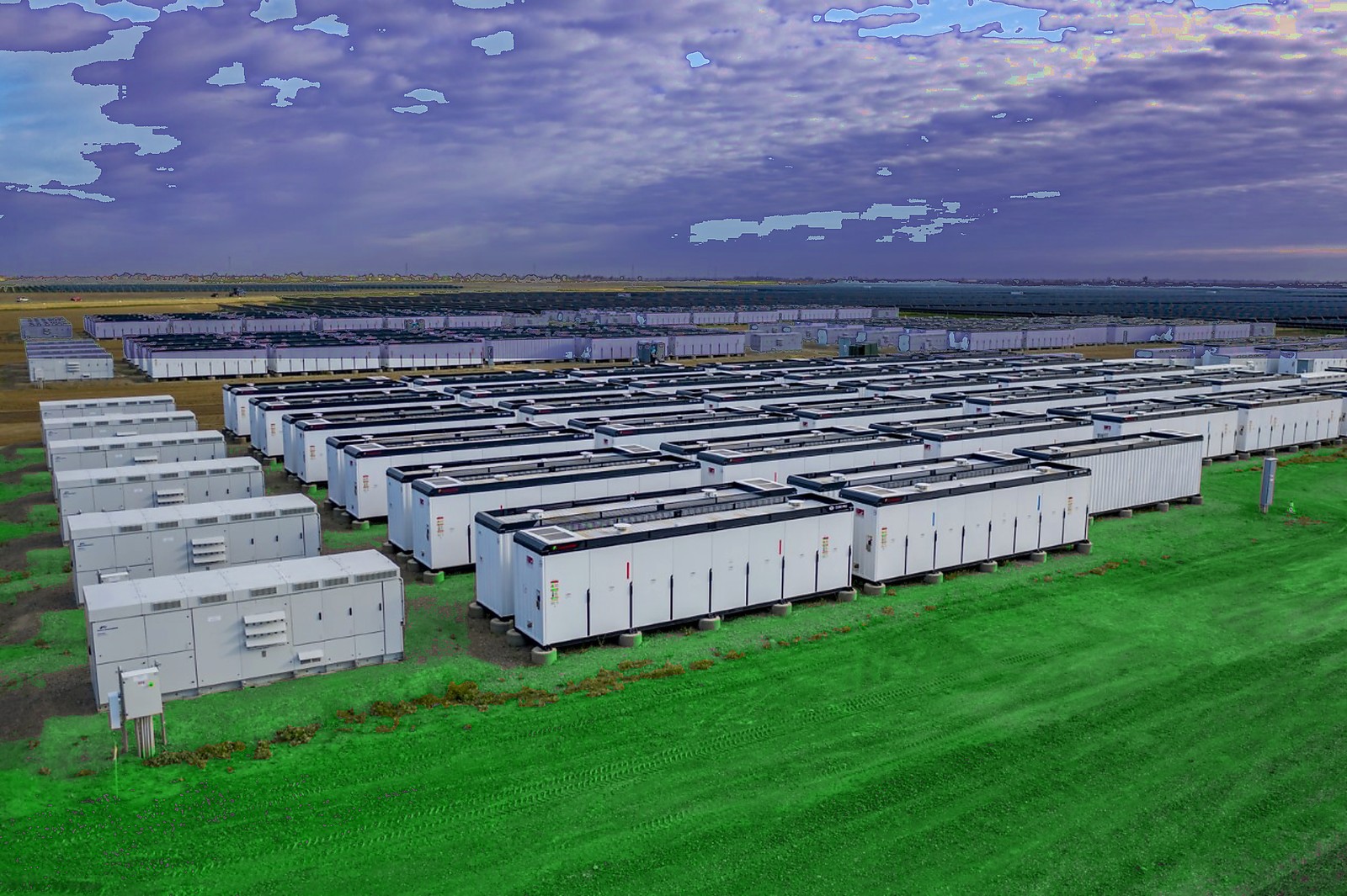 Grid energy storage installation